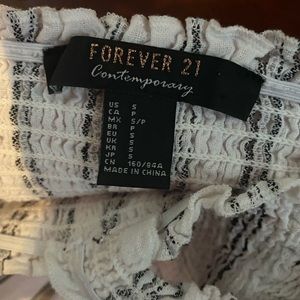 Forever 21 Navy blue and white top